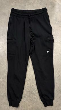 Fabletics One Jogger Sweatpants Cargo Black Men’s Medium (Small)